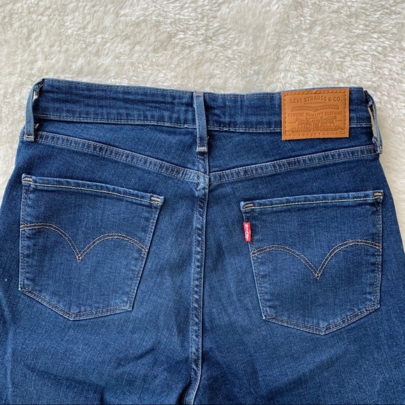 Levi’s - 721 High Rise Skinny - Picture 4 of 4